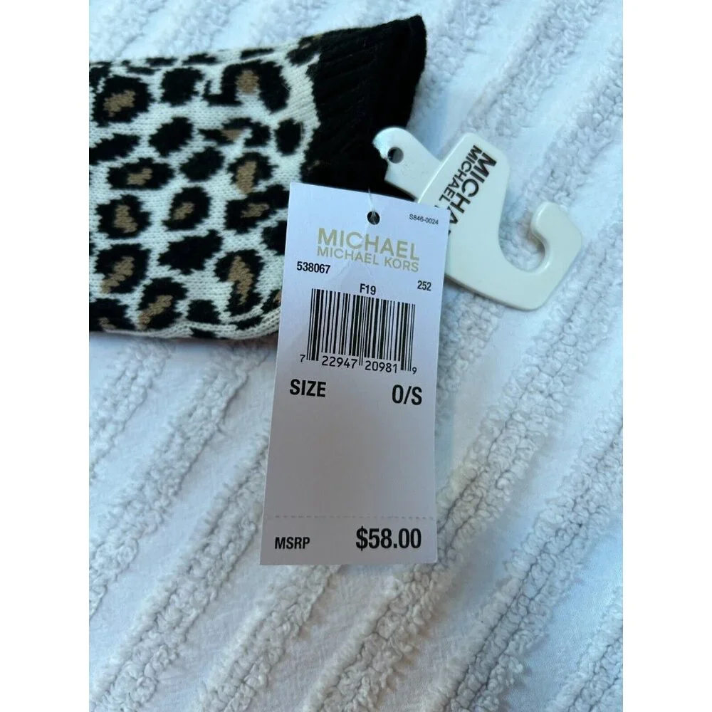 New MICHAEL Michael Kors Fold Over Thumbhole Cuffs Sporty Leopard Arm Warm OS